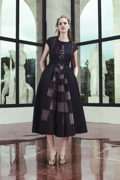 Look 11